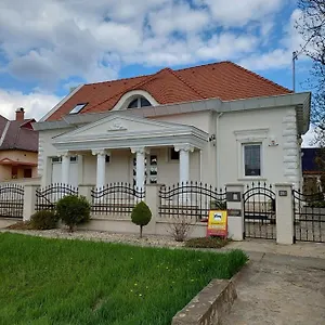 Gombos Apartman Hajdúszoboszló
