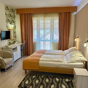 Hotel Negy Evszak Superior, Hajdúszoboszló